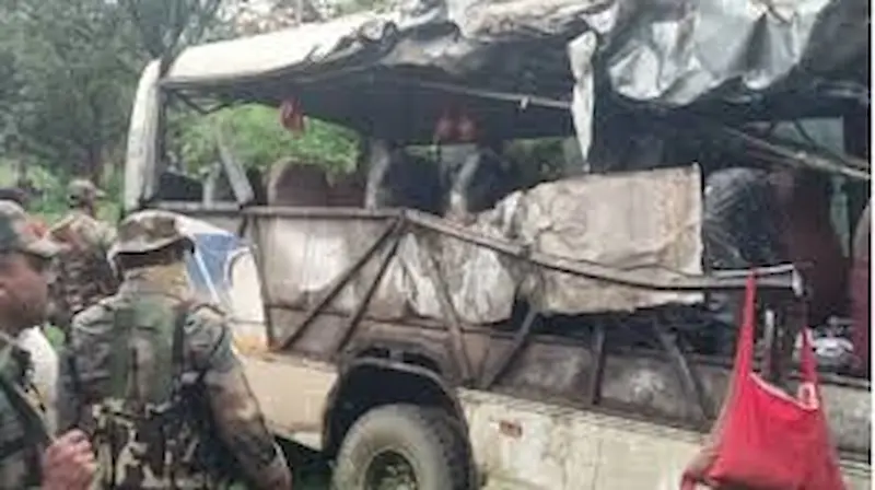 Jharkhand के देवघर में 18 कांवड़ियों की मौत, Nishikant Dubey ने दी जानकारी