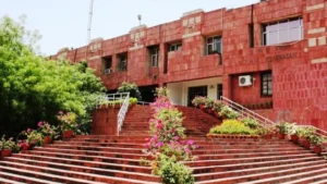फिर विवादों में JNU, अब वेज और नॉन वेज खाने को लेकर आपस में भिड़े दो छात्र संगठन