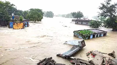 Bihar : पटना में गंगा नदी उफान पर, इन इलाकों में बाढ़ जैसे हालात