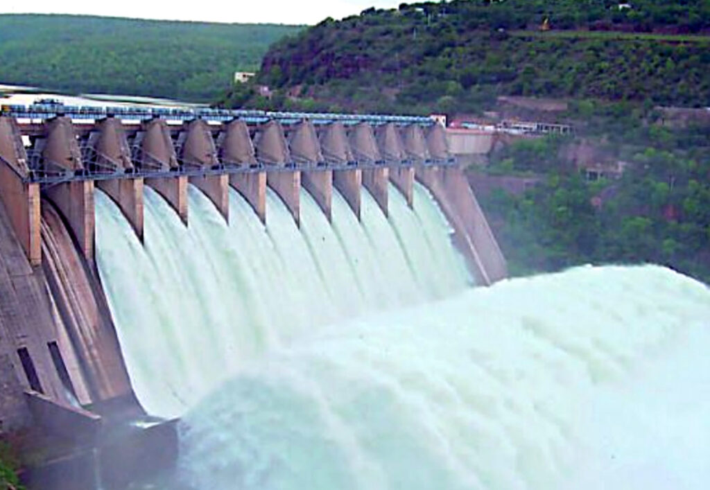 International : धरती की घूमने की दिशा को बदल रहे बड़े-बड़े बांध