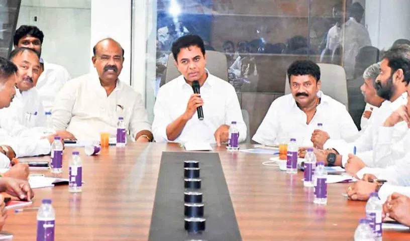 Politics : 42 प्रतिशत आरक्षण के वादे पर कांग्रेस पिछड़े वर्गों को दे रही धोखा : बीआरएस