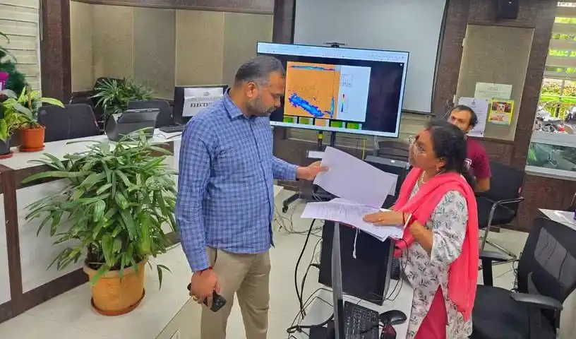 Public Advisory : जीएचएमसी हाई अलर्ट पर