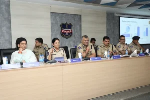 DGP: पारदर्शिता और सेवा में सुधार करने का आह्वान किया डीजीपी ने