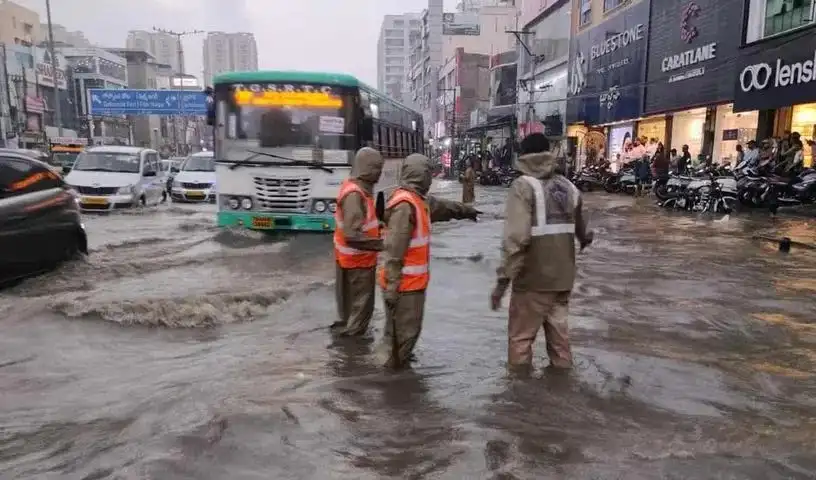Heavy Rain : तेलंगाना में सप्ताहांत तक भारी बारिश की संभावना
