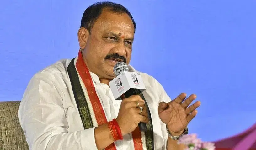 Politics : टीपीसीसी अध्यक्ष ने कहा पहले ही बन चुका है बनकाचेरला, हुई आलोचना