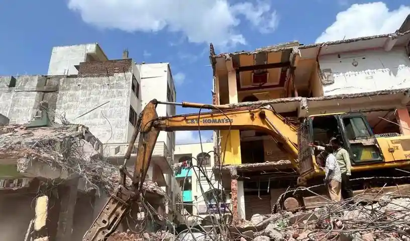 Hyderabad Metro Corridor : मेट्रो कॉरिडोर के काम में आई तेजी