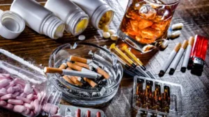 Drugs Case : मेडिकल कॉलेज में सीनियर डॉक्टरों ने जूनियर डॉक्टरों को दी दवा, 8 पॉजिटिव
