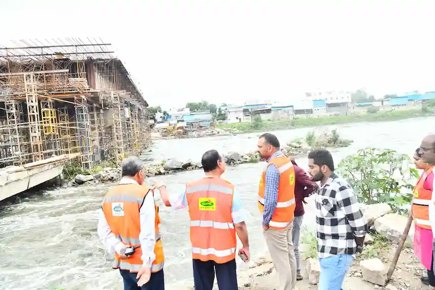 GHMC: भारी बारिश की चेतावनी के मद्देनजर जीएचएमसी अलर्ट मोड पर