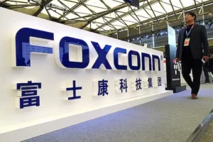 Foxconn: चीन का डबल गेम, भारत में उठे सवाल
