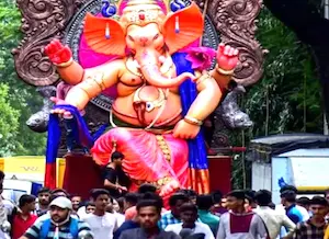 Ganapati Festival :  तैयारी जोरों पर, पीओपी की मूर्तियों से हटा बैन
