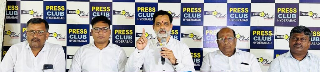 BC: दिल्ली धरना बीसी अधिकारों की लड़ाई नहीं बल्कि महज़ राजनीतिक प्रदर्शन : डॉ. वकुलाभरणम