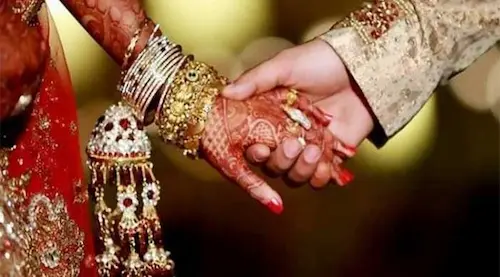 Punjab : पंजाब के इन गांवों में लव मैरिज पर लगा बैन