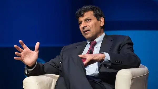 Raghuram Rajan: रघुराम राजन ने दी भारत को बड़ी चेतावनी