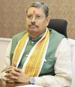 National: कालिदास विश्वविद्यालय के कुलपति हरिराम त्रिपाठी और पत्नी की सड़क दुर्घटना में मौत