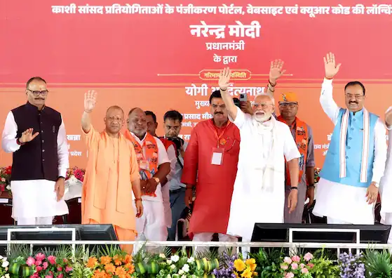 PM: नया भारत भोलेनाथ को पूजता है और देश के दुश्मनों के सामने काल भैरव बन जाता है : मोदी