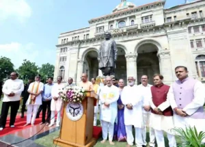 Yogi : अटल जी का स्मरण वर्तमान पीढ़ी के लिए प्रेरणा व भावी पीढ़ियों के लिए मार्गदर्शन