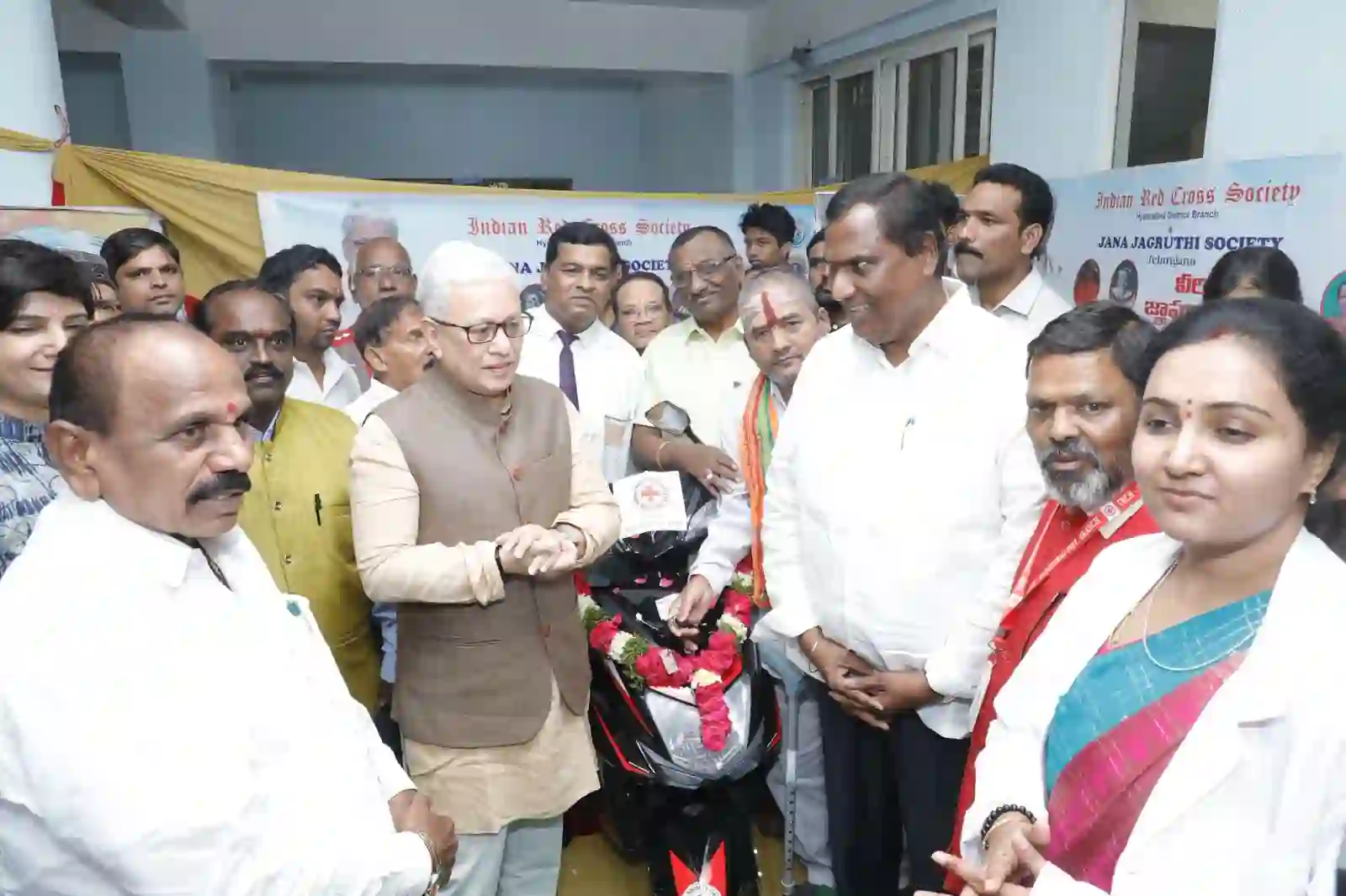 राजभवन परिसर में चिकित्सा शिविर का आयोजन, मिला जरुरतमंदों को लाभ