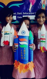 UP : &#8216;नेशनल स्पेस डे’ परिषदीय विद्यालयों बच्चों के लिए बना खास, मिली अंतरिक्ष की जानकारी
