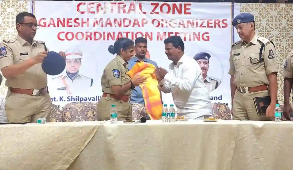 Festival : गणेश उत्सव को सफल बनाने के लिए आयोजकों से भी सहयोग की अपेक्षा : डीसीपी