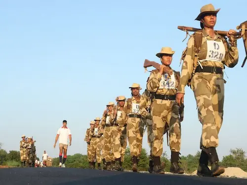 National : नारी शक्ति की उड़ान: सीआईएसएफ की ऑल-वुमेन कमांडो यूनिट तैयार