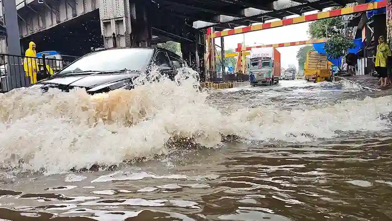 रेड अलर्ट