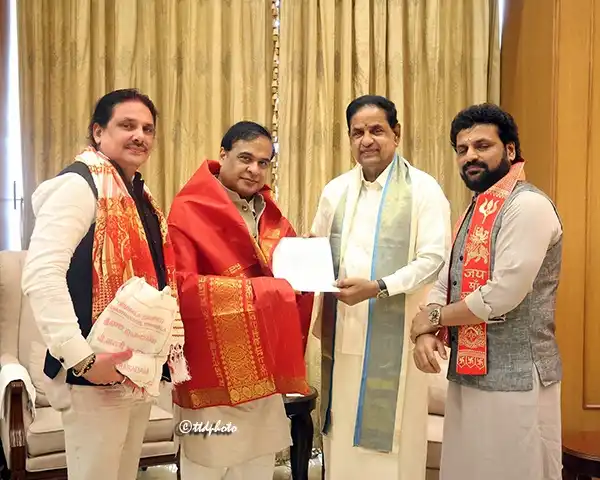 TTD: टीटीडी अध्यक्ष ने गुवाहाटी में श्रीवारी मंदिर के निर्माण के लिए असम के मुख्यमंत्री से मुलाकात की