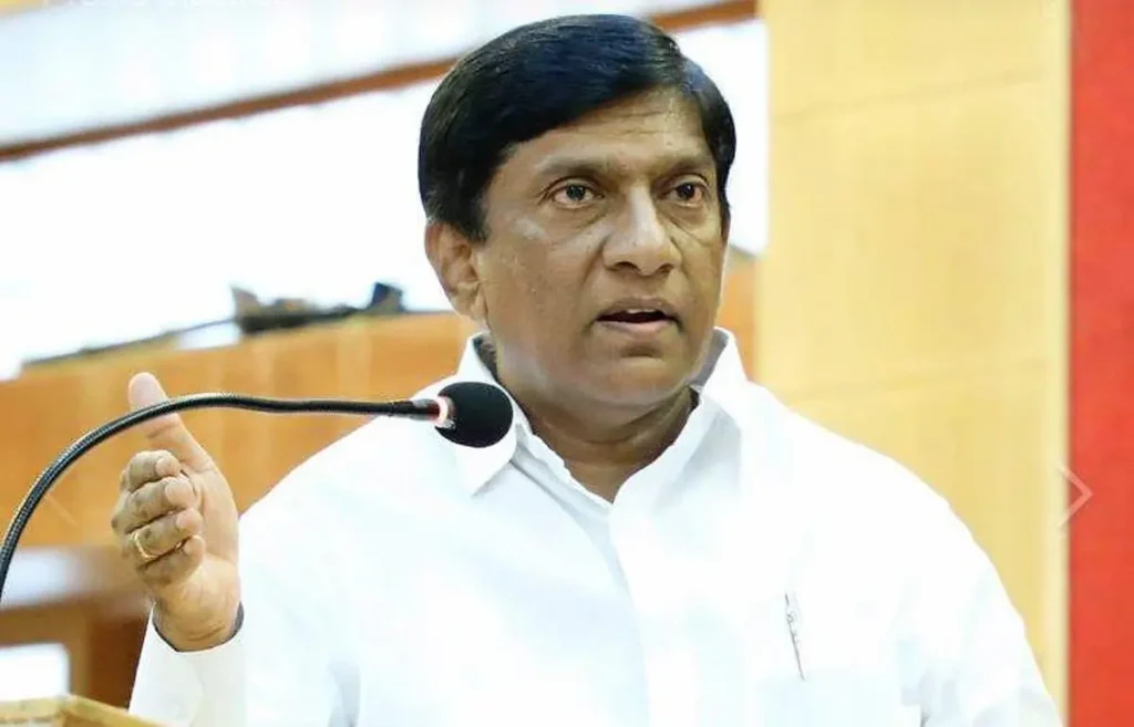 Toll Pass: तेलंगाना के लोगों को वार्षिक टोल पास का लाभ उठाने का अवसर मिलें : पूर्व सांसद