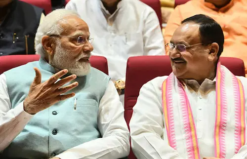 National : उपराष्ट्रपति पद के लिए एनडीए के चार दिग्गजों के नाम चर्चा में