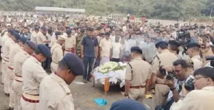 Jharkhand : रामदास सोरेन पंचतत्व में विलीन, उमड़ा लोगों का जनसैलाब