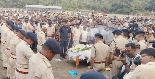 रामदास सोरेन पंचतत्व में विलीन, उमड़ा लोगों का जनसैलाब