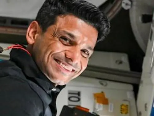 National : भारत लौटे अंतरिक्ष यात्री शुभांशु शुक्ला, हुआ जोरदार स्वागत