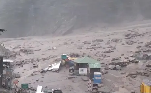 Uttarakhand : हर ओर बारिश का कहर, अब रुद्रपुर में बाढ़ से आफत