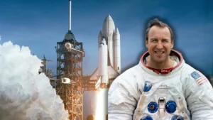 महान अंतरिक्ष यात्री Jim Lovell का निधन, किशोर रॉकेट साइ‍ंंटिस्‍ट से चांद के पार जाने तक
