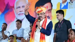 Hindi News: गरबा पर &#8216;फरमान&#8217;; भोपाल सांसद का विवादित बयान, गैर-हिंदुओं पर बैन