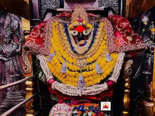 Hindi News: नवरात्रि का पहला दिन; विंध्यांचल धाम सहित माता के मंदिरों में उमड़ा सैलाब, भक्तों ने की मां शैलपुत्री की आराधना