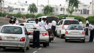 Hindi News: यूपी के वाहन मालिकों को बड़ी राहत: 5 साल के सभी ई-चालान माफ