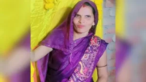 Badaun :  9 बच्चे और 2 बहू, शादी के 32 साल बाद महिला प्रेमी संग फरार