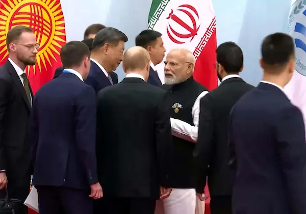 International : चीनी मीडिया में छाई पीएम मोदी-जिनपिंग की मुलाकात