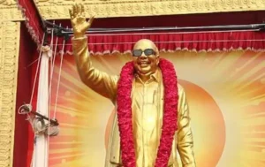 Breaking News:Court: सुप्रीम कोर्ट ने रोका करुणानिधि की मूर्ति का निर्माण