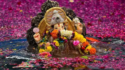 Ganesh Visarjan: अनंत चतुर्दशी पर गणेश विसर्जन के लिए शुभ मुहूर्त