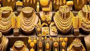 Gold: सोने की कीमतें नए शिखर पर पहुंचीं