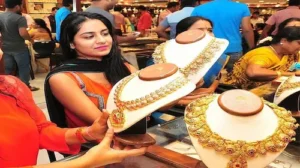 Gold-Silver : सोना खरीदने वालों के लिए बड़ी राहत
