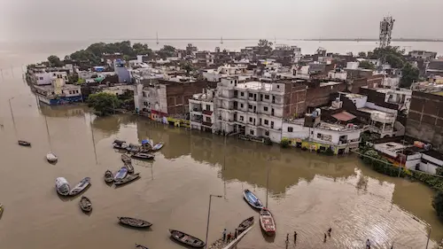 New Delhi : देश की नदियों में बाढ़ का कहर, 21 स्थानों पर स्थिति गंभीर