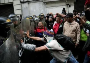 Breaking News: Peru: पेरू में Gen Z का बड़ा बगावत