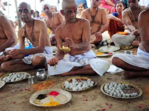Breaking News: Pinddaan: श्राद्ध और पिंडदान का महत्व