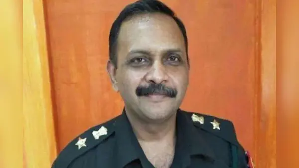 Breaking News: Purohit: बरी होने के बाद ले. कर्नल पुरोहित बने कर्नल