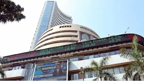 Sensex : सेंसेक्स 300 अंक चढ़कर 80,700 के पास