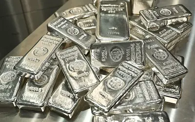 Breaking News: Silver: चांदी का महा-रिटर्न