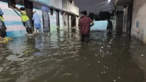 Latest News-Telangana : भारी बारिश से तेलंगाना-महाराष्ट्र में तबाही