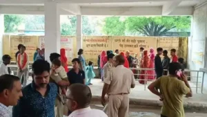 Latest News UP : सोनभद्र में स्कूल पर गिरी बिजली, तीन की मौत